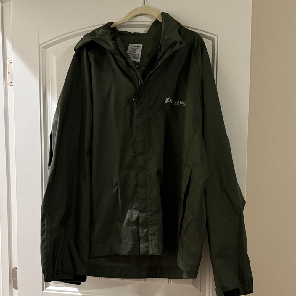 Men's Forest Green Raincoat